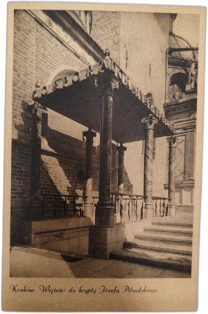 Krakow - Entrance to the crypt of Józef Piłsudski, Photo: St. Kolowiec
