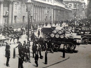 Photographic prints - Bank of England & Ludgate Hill - London early 20th century.