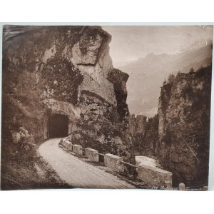 Wassen, Sustenstrasse, Partie Naturstrasse mit Tunnel - Szwajcaria lata 20 XX wieku