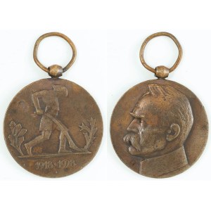 MEDAL DZIESIĘCIOLECIA ODZYSKANEJ NIEPODLEGŁOŚCI, 1928