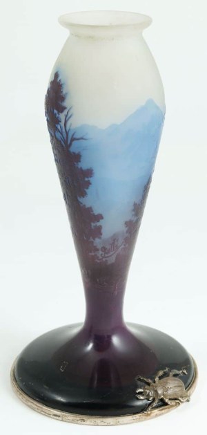 VASON WITH PEASAGE, France, Nancy, Galle, circa 1900.