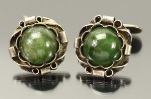 Jade cufflinks, Metalwork (109)