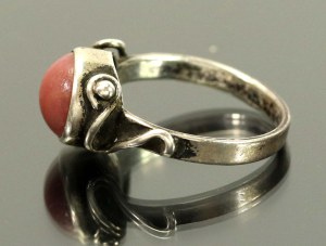 Ring with purple and red eyes, author's product (115)