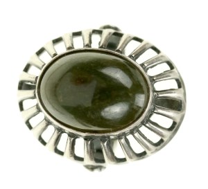 Large author's ring with jade, namesake WK (118)