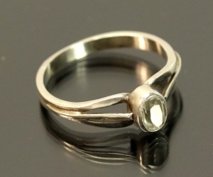 Ring with white zirconia, Warmet (128)