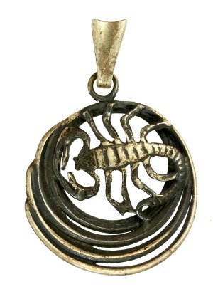 Scorpio zodiac sign pendant, Warmet (151)