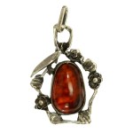 Pendant with amber, ORNO (167)