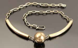 Necklace with ball, ORNO (188)