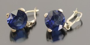 Earrings with blue zirconia. Silver (194)