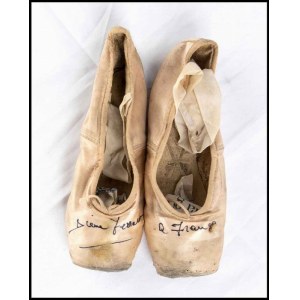 Signierte Tanzschuhe...