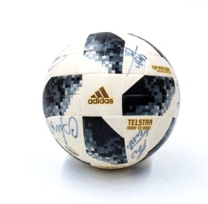 Calcio - Russia 2018 - Pallone cuoio autografato