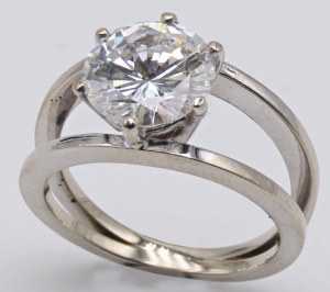 Jewellery - White gold ring with brilliant. CI certified...