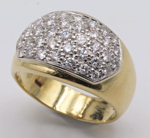 Jewellery - Yellow and white gold band ring with brillian...