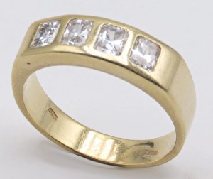 Jewellery - Yellow gold and diamond yoke wedding ring, ct 0.8...