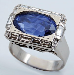 Jewellery - White gold ring with diamonds ct.1 approx. and zaf...