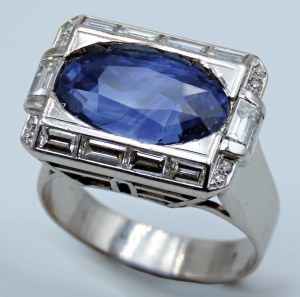 Jewellery - White gold ring with diamonds ct.1 approx. and zaf...