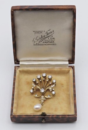Jewellery - Yellow gold brooch with diamonds ct.1.80 approx. and...
