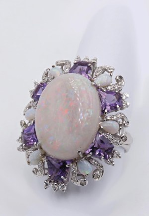 Jewellery - Anello in oro bianco con grande opale centrale e p...