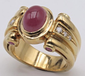 Jewellery - Yellow gold ring with brilliants ct 0.06 and ruby c...