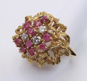 Jewellery - Yellow gold ring with diamonds ct.0.45 approx. and...