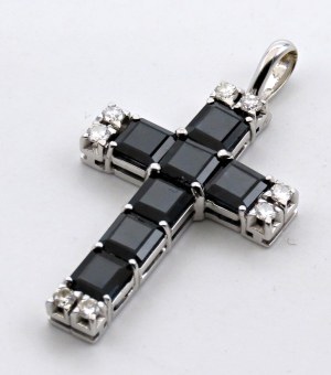 Jewellery - Cross-shaped pendant with brilliants ct. 0.4 and ...