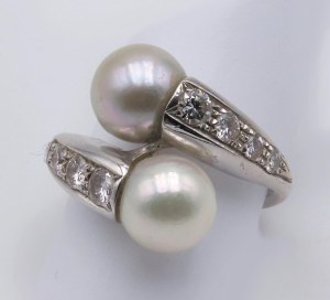 Jewellery - Contrary ring in white gold with brilliants ct.0...