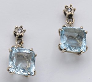 Jewellery - Pair of white gold earrings with small brilliants...
