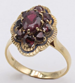 Jewellery - Rose gold and garnet ring size 14. gr.4.74...