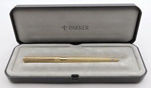 Jewellery - Ballpoint pen on Parker base in 750° yellow gold °°...