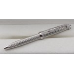 Jewellery - Ballpoint pen on MontBlanc purse base in gold...