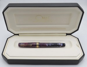 Pens - OMAS. PARAGON Extra. Fountain pen. Body and c...