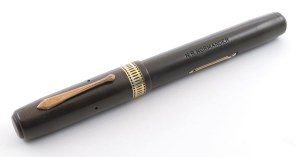 Pens - WATERMAN PATRICIAN . Fountain pen. Body and c...