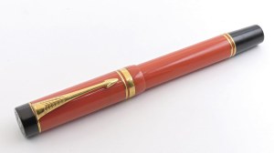 Pens - PARKER. DUOFOLD. Fountain pen. Body and cap...