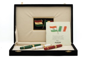 Pens - AURORA -TRICOLOR. Lot of 3 pens styl...
