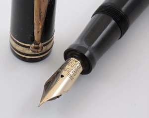 Pens - EVERSHARP -Big size- Fountain pen. Body and c...