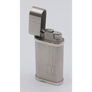 Lighters and Objects - CARTIER - Accendino - Corpo in metallo argentato c...