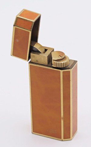 Lighters and Objects - CARTIER - Lighter - Reference CA040457. Body made of...