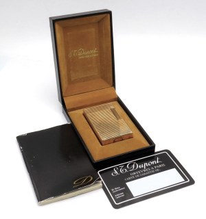 Lighters and Objects - S.T. DUPONT - Lighter - Gold metal body,...