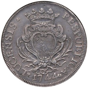 Italian coins - LUCCA Republic (1369-1799) Shield 1744 - MIR 237/...