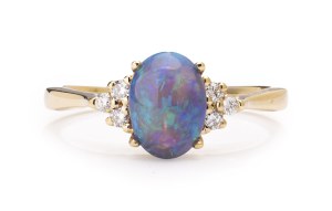 Ring with black Australian opal, early 21st century.