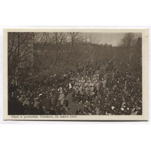 [WIADOMOŚCI Polskie]. [Seria I]: Sławków, Olkusz, Radomsk, Piotrków. Styczeń-marzec 1915. Ułani w pochodzie....