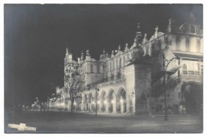 [KRAKOW]. [Cloth Hall by night].