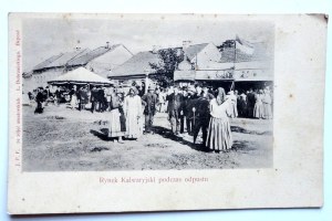 [KALWARIA Zebrzydowska]. Kalwaria market during the indulgence.
