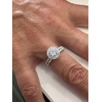 425 LG GOLD RING WITH LAB GROWN DIAMONDS