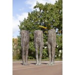 Magdalena Abakanowicz (1930 Falenty pod Warszawą - 2017 Warszawa), Grupa figur dziecięcych, 2008