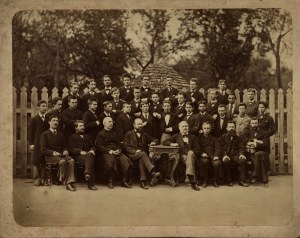 Photograph of students and staff of the Franz Josef Gymnasium in Lviv. Lviv [ca. 1879].