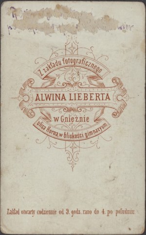 LIEBERT Alwin] Photography of a woman. Atelier of Alwin Liebert. Gniezno 1870s-1980s.