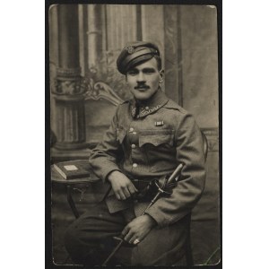 Fotografia portretowa żołnierza Legionów Polskich. 1917 r.