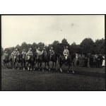 Błękitna Armia gen. Józefa Hallera] Zestaw 10 fotografii Błękitnej Armii oraz gen. J. Hallera z różnych defilad i uroczystości. Kraków 1919-1925, odbitki powojenne