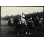 Błękitna Armia gen. Józefa Hallera] Zestaw 10 fotografii Błękitnej Armii oraz gen. J. Hallera z różnych defilad i uroczystości. Kraków 1919-1925, odbitki powojenne